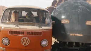 Backdrop to the movie "The Electric State" #570436