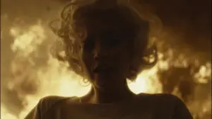 Backdrop to the movie "Blonde" #696874