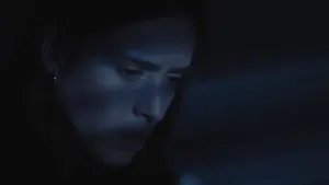 Backdrop to the movie "Shattered" #458632