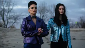 Backdrop to the movie "Vox Lux" #424538