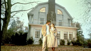 Backdrop to the movie "The Amityville Horror" #327190