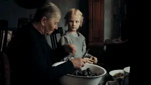 Backdrop to the movie "Sound of Falling" #523977