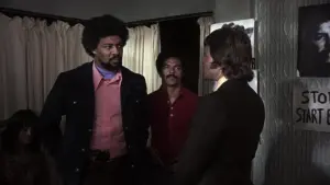 Backdrop to the movie "Black Gunn" #486645