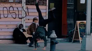 Backdrop to the movie "Daddy Longlegs" #735773