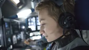 Backdrop to the movie "Europa Report" #886727