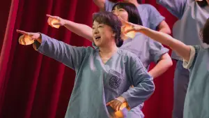 Backdrop to the movie "Sunshine Women