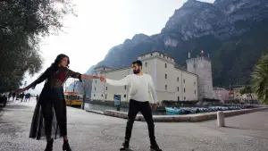 Backdrop to the movie "Red" #715561