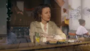 Backdrop to the movie "I