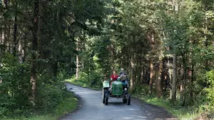 Backdrop to the movie "Karli & Marie" #663631