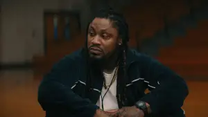 Backdrop to the movie "Bottoms" #657789