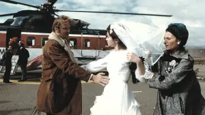 Backdrop to the movie "Breaking the Waves" #906944