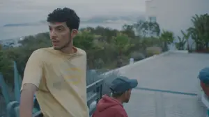 Backdrop to the movie "Behind the Palm Trees" #768987