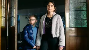 Backdrop to the movie "Marching Powder" #660945