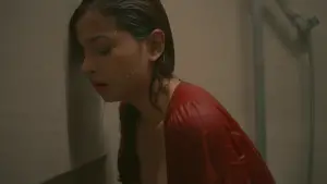 Backdrop to the movie "Eva" #322447