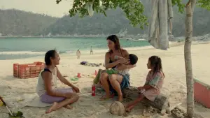 Backdrop to the movie "Y Tu Mamá También" #698415