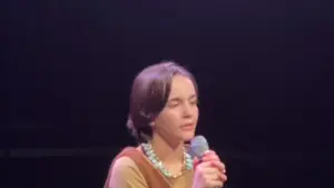 Backdrop to the movie "Scenes From Choir" #464320