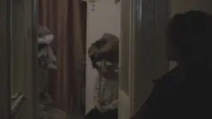 Backdrop to the movie "don