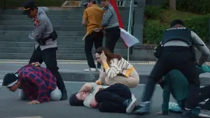 Backdrop to the movie "Dinda" #484297