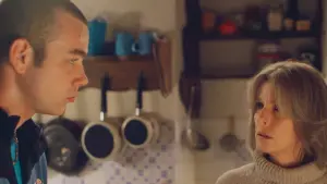 Backdrop to the movie "An Ordinary Mother" #434652