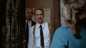 Backdrop to the movie "Captives" #653365