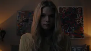 Backdrop to the movie "Carrie" #736243