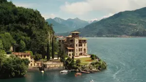 Backdrop to the movie "Casino Royale" #769001