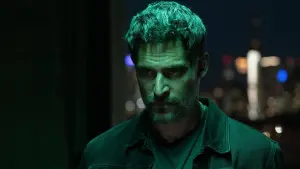 Backdrop to the movie "The Kill Room" #487152