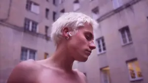 Backdrop to the movie "Three Loves" #599364