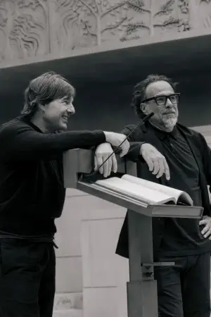 Poster to the movie "Digger" #779410