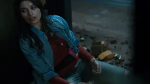 Backdrop to the movie "Security" #726544