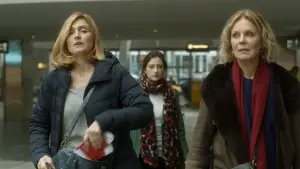 Backdrop to the movie "Unveiled" #740165