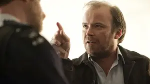 Backdrop to the movie "Broken" #695234