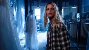 Backdrop to the movie "I Know What You Did Last Summer" #566675