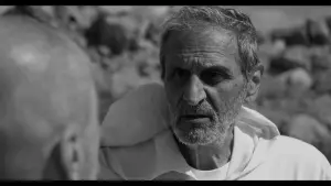 Backdrop to the movie "TRANZIT" #431082