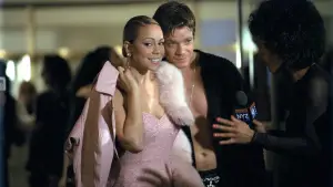 Backdrop to the movie "Glitter" #703736