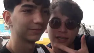 Backdrop to the movie "Junior Year" #574276