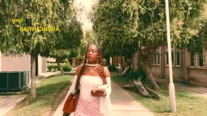 Backdrop to the movie "HOW TO FALL IN LOVE" #806473