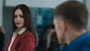 Backdrop to the movie "Carry-On" #779982