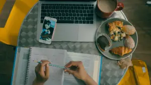 Backdrop to the movie "To All the Boys: P.S. I Still Love You" #812343