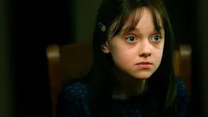 Backdrop to the movie "Hide and Seek" #432047