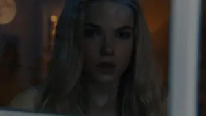 Backdrop to the movie "Carrie" #736240