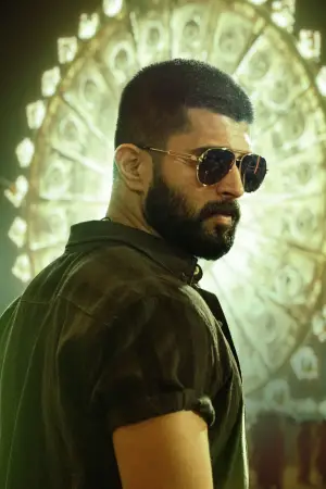 Poster to the movie "Kingdom" #709137