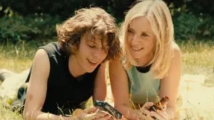 Backdrop to the movie "Last Summer" #689638