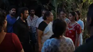 Backdrop to the movie "Avihitham" #915025