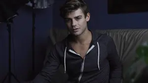 Backdrop to the movie "King Cobra" #452555