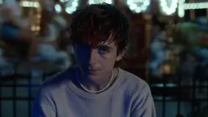 Backdrop to the movie "Bones and All" #811196