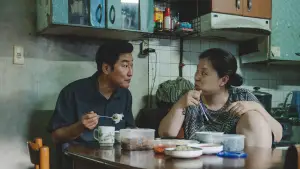 Backdrop to the movie "Parasite" #525836