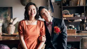 Backdrop to the movie "Salli" #707685