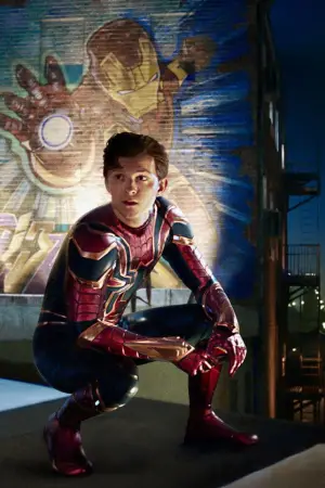 Poster to the movie "Spider-Man: Far From Home" #556970