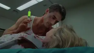 Backdrop to the movie "Re-Animator" #875541